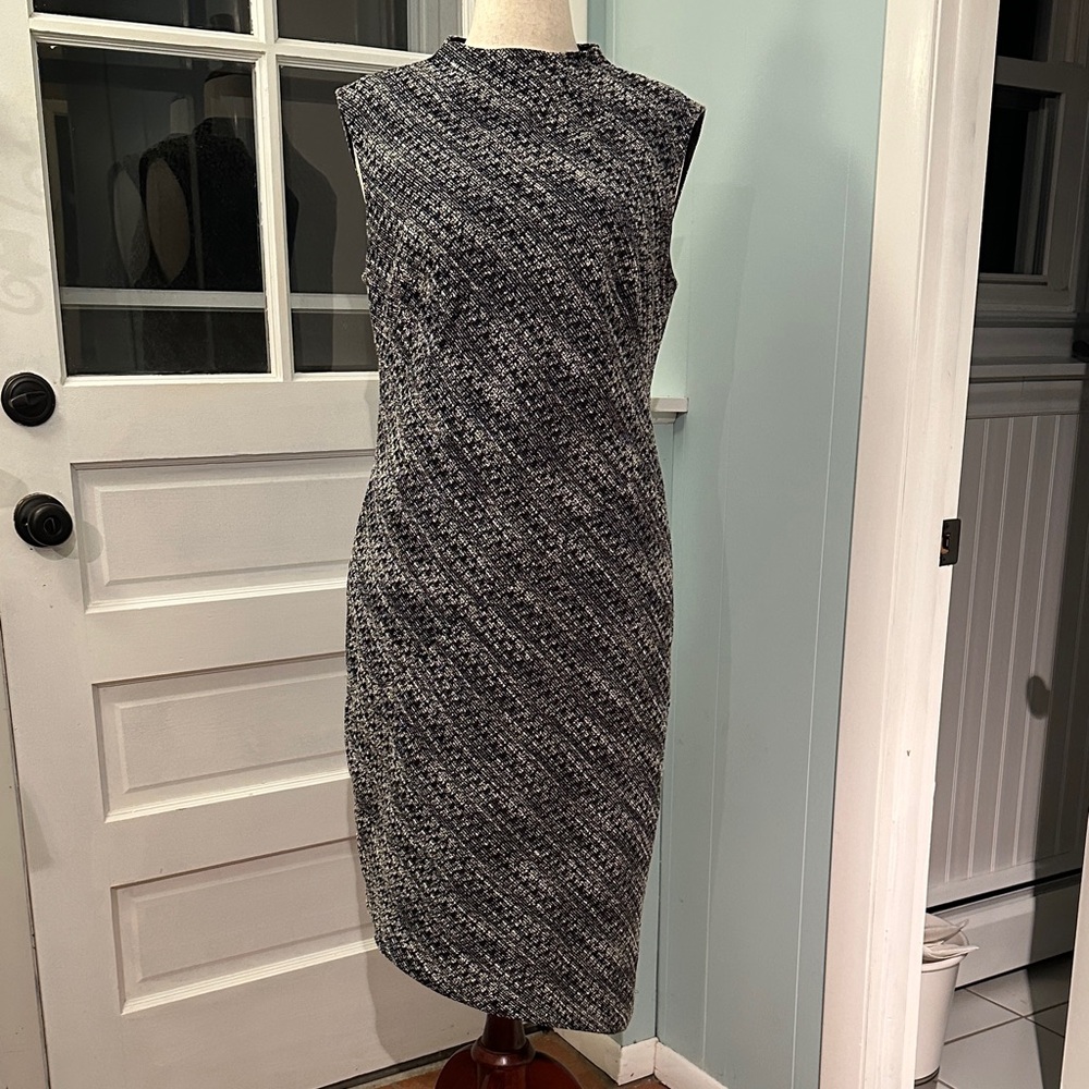 Banana Republic Textured Black and Gray Midi Dress